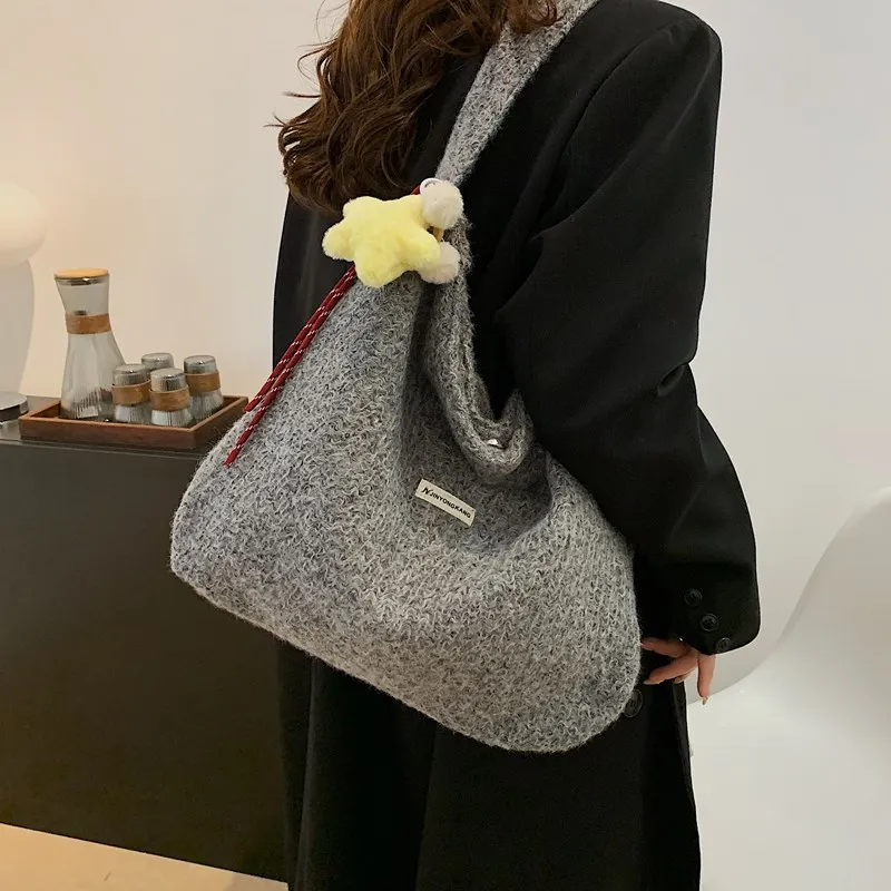 KARUISHA Woolen Handbag, Crossbody Bag, Shoulder Bag Regular Women's Multicolor-17