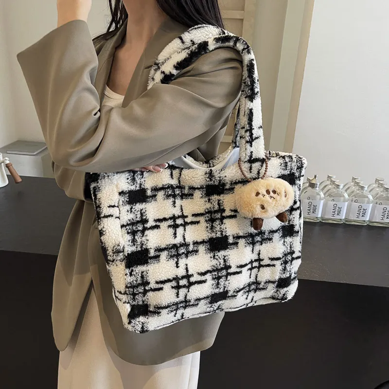 KARUISHA Plush Tote Bag, Shopping Bag, Handbag, Shoulder Bag Women's Multicolor-26