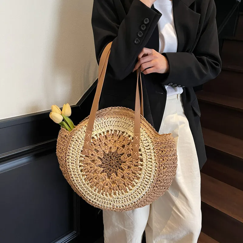 VERADONNA Straw Woven Shoulder Bag Women's Multicolor-14