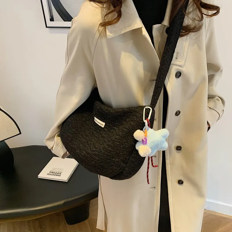 KARUISHA Woolen Handbag, Crossbody Bag, Shoulder Bag Regular Women's Multicolor-28