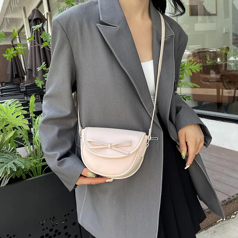 KARUISHA PU Crossbody Bag Shoulder Bag Women's White/Pink/Silver/Black-5