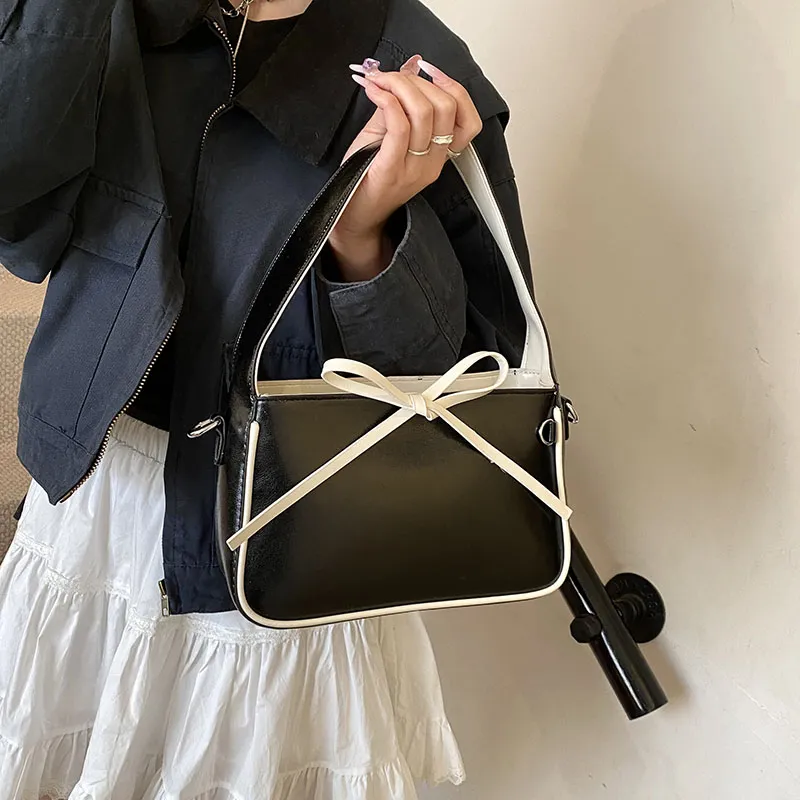 KARUISHA Handbags-14