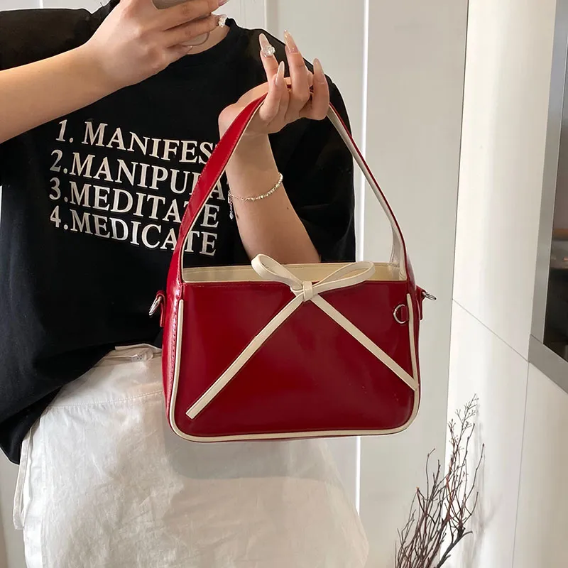 KARUISHA Handbags-18