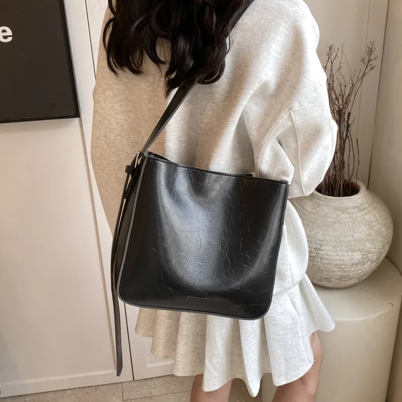KARUISHA PU Bucket Bag, Crossbody Bag, Shoulder Bag Women's White/Silver/Black/Pink-12