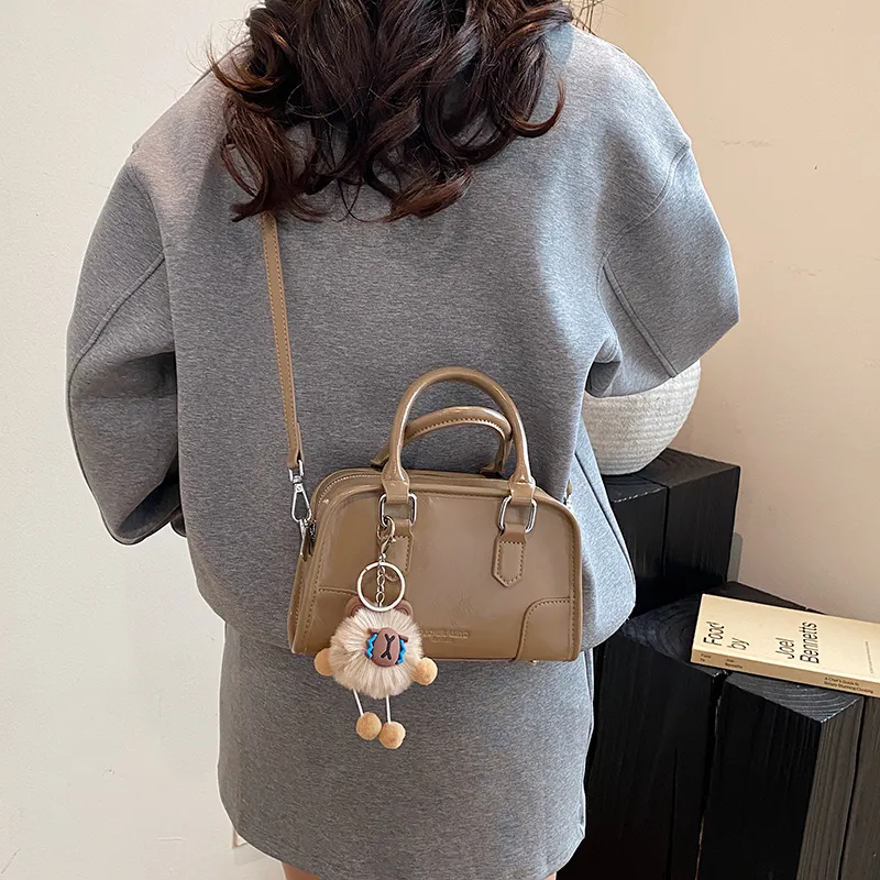 KARUISHA PU Shoulder Bag Crossbody Bag Handbag Regular Women's Ecru/Khaki/Coffee/Black-6