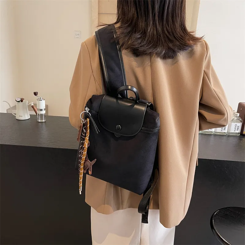 KARUISHA Leather Velvet Backpack Regular Women's Multicolor-9