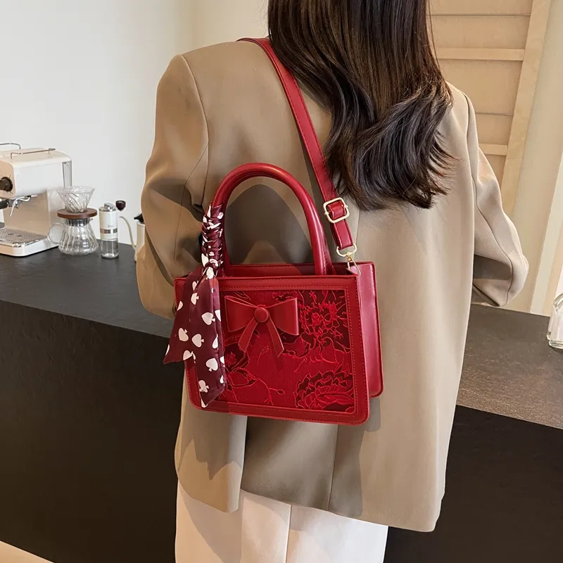 KARUISHA PU Patchwork Shoulder Bag Regular Women's Red/Burgundy-9