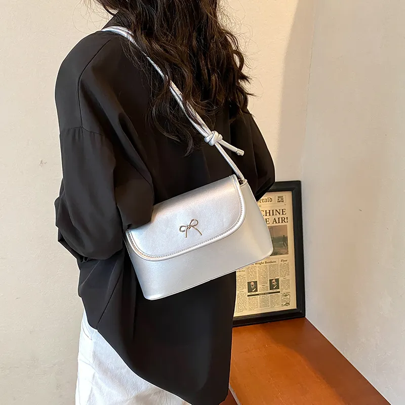 KARUISHA PU Shoulder Bag Women's White/Silver/Brown/Black/Pink-5