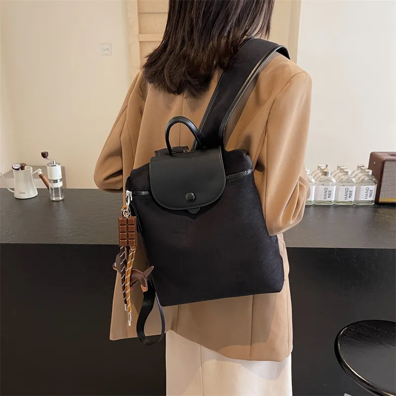 KARUISHA Leather Velvet Backpack Regular Women's Multicolor-10
