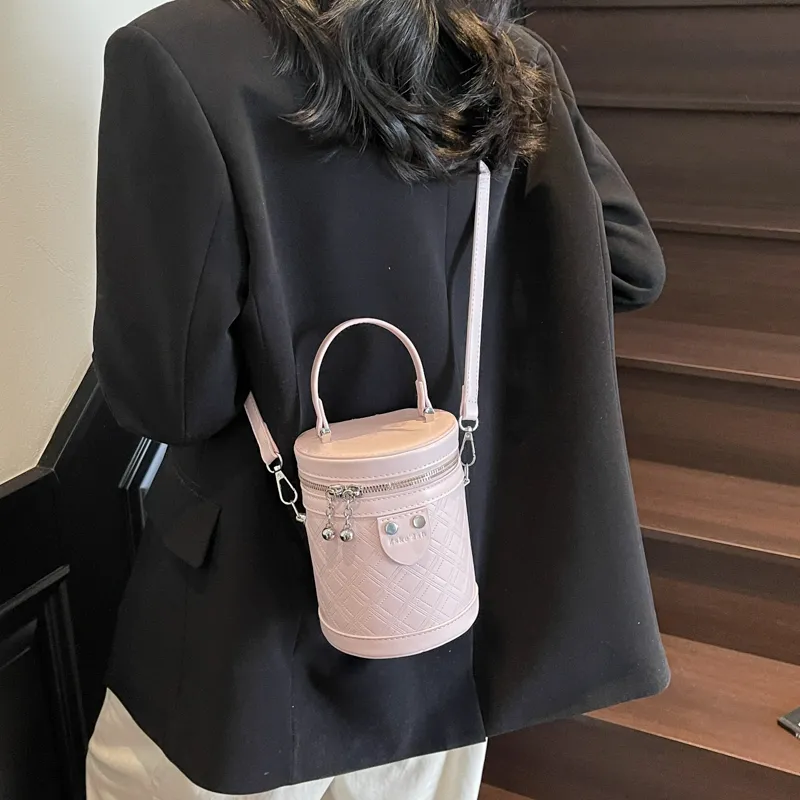 VERADONNA PU Bucket Bag, Shoulder Bag, Crossbody Bag, Handbag Women's Multicolor-6