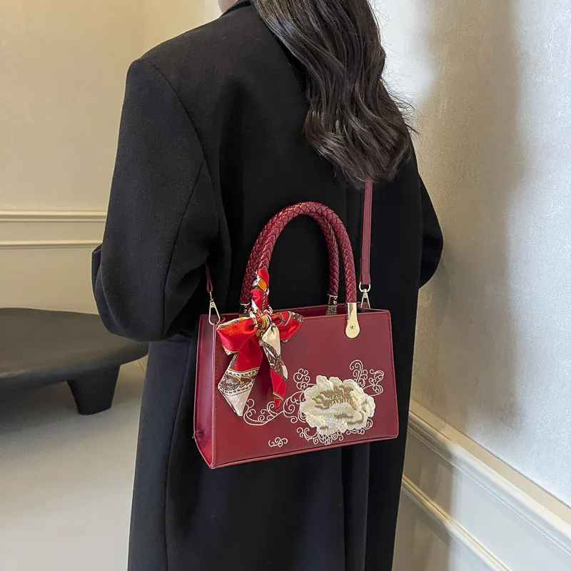 KARUISHA PU Crossbody One Shoulder Handbag Women's Burgundy-2