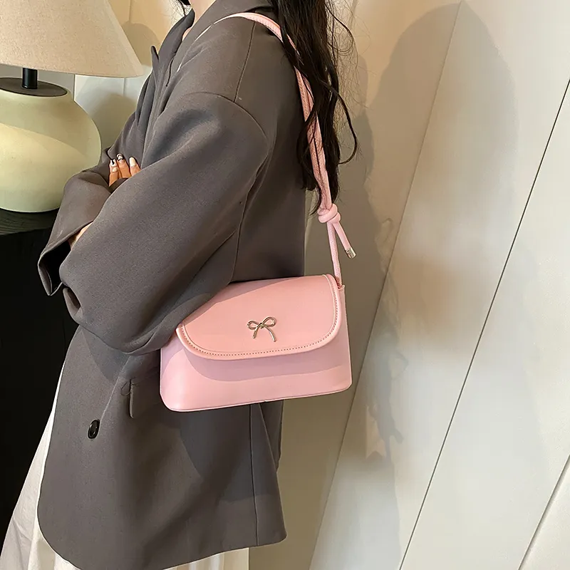 KARUISHA PU Shoulder Bag Women's White/Silver/Brown/Black/Pink-17