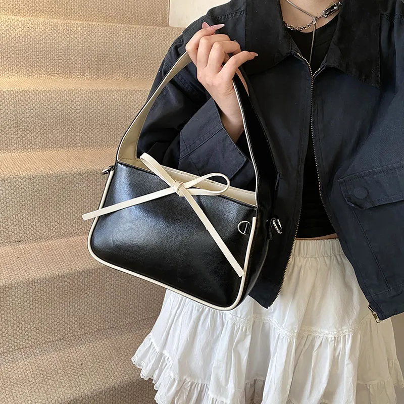 KARUISHA Handbags-16