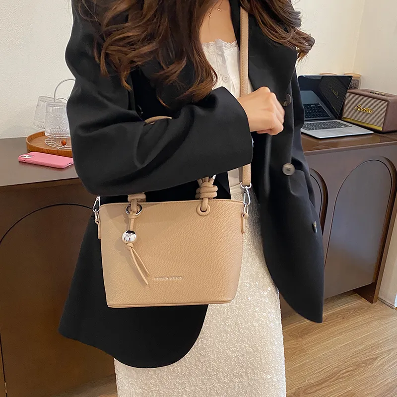 KARUISHA PU One Shoulder Handbag Women's White/Brown/Black/Caramel/Pink/Khaki-21