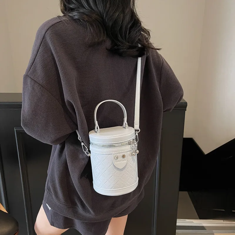 VERADONNA PU Bucket Bag, Shoulder Bag, Crossbody Bag, Handbag Women's Multicolor-10