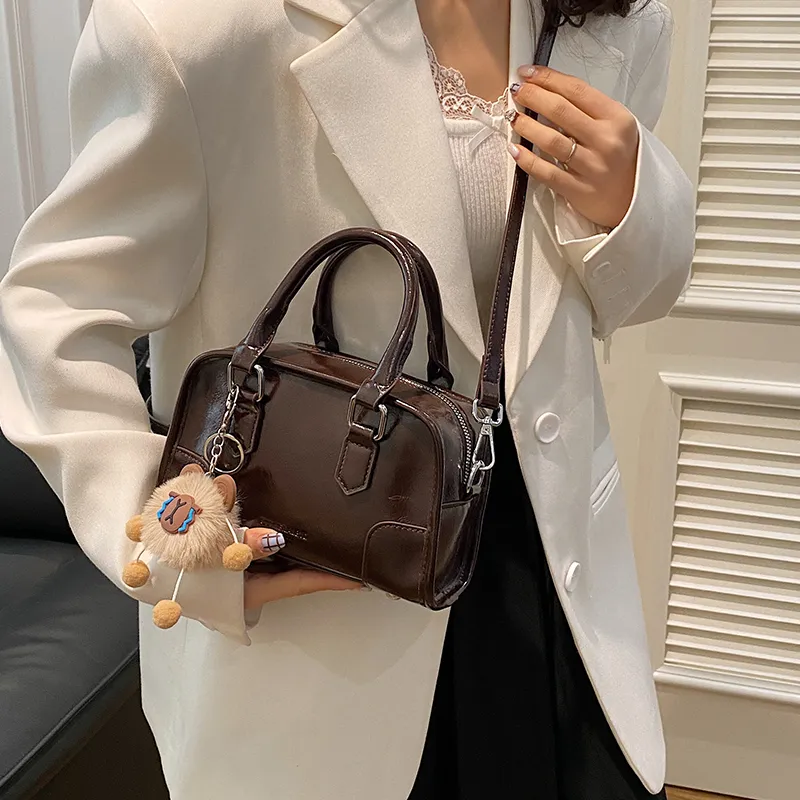 KARUISHA PU Shoulder Bag Crossbody Bag Handbag Regular Women's Ecru/Khaki/Coffee/Black-10