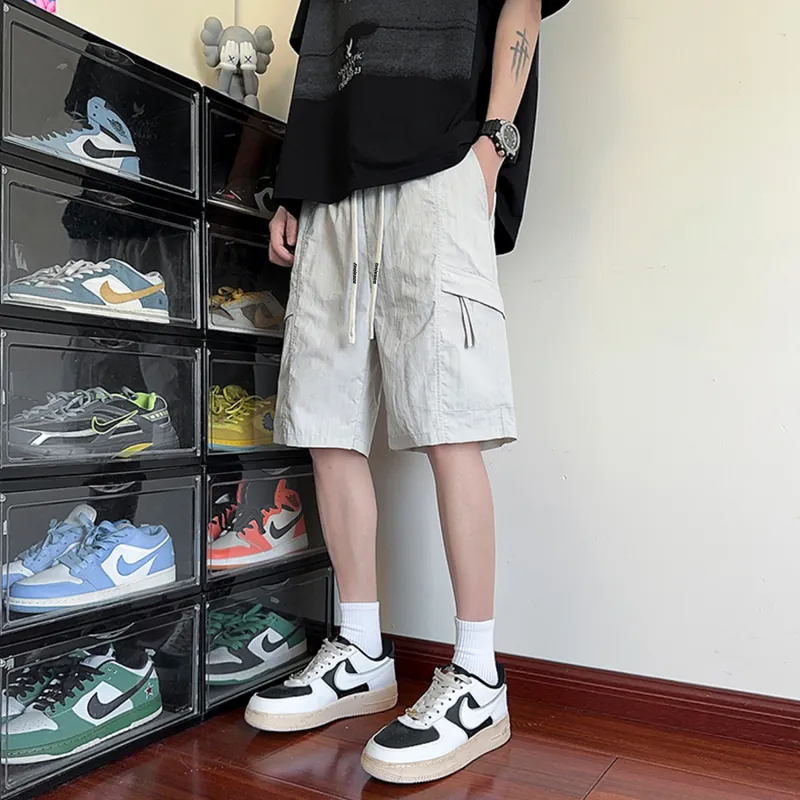 Yiwen Cargo Shorts Unisex-18