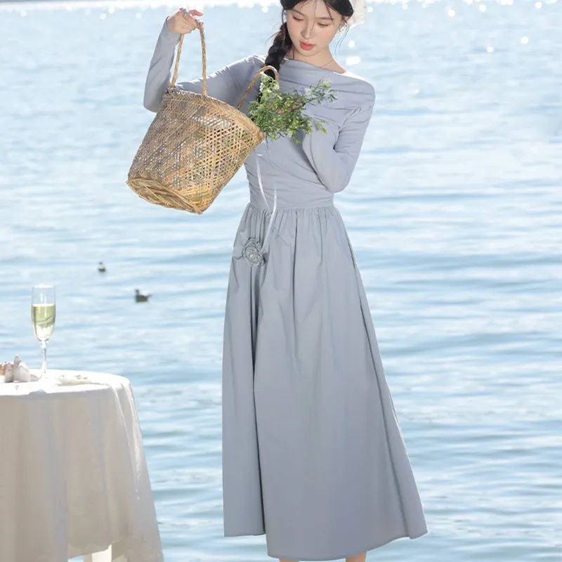 Alxnan Long Sleeved Dress Women's Light Blue-2