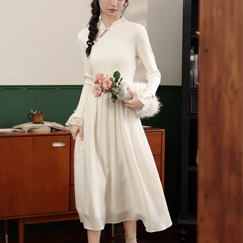 Alxnan Long Sleeved Dress Women's Apricot-2