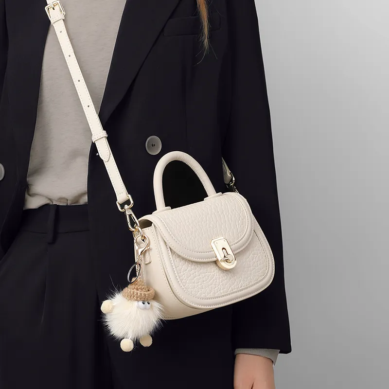 Kevin Cohen Cow Leather With Synthetic Leather Crossbody Bag, Shoulder Bag, Handbag Regular Women's Ecru-4