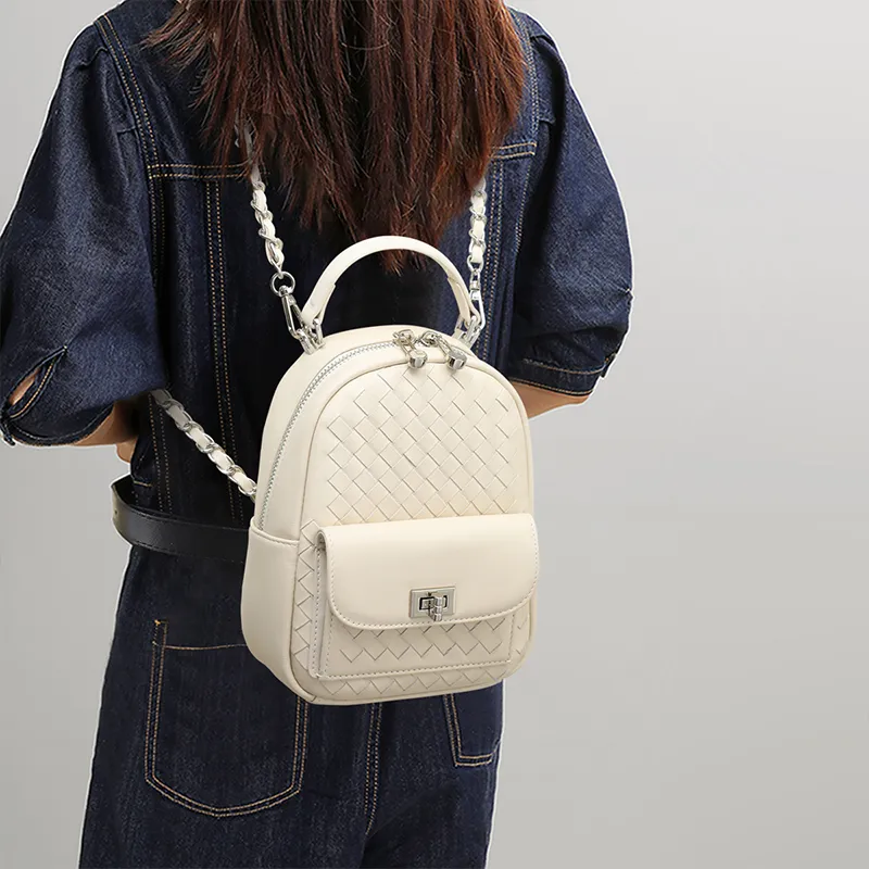 Kevin Cohen Cow Leather Backpack Regular Women's Milkshake White-3