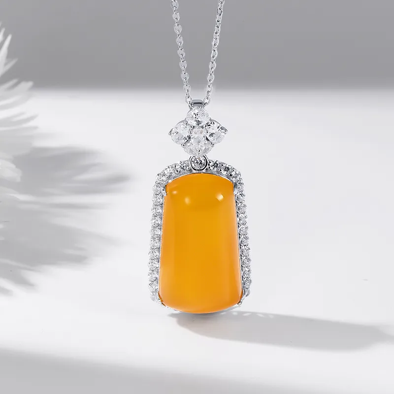 Begoris Chalcedony Necklaces Unisex-1