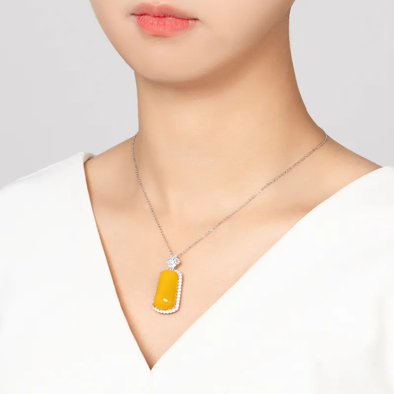 Begoris Chalcedony Necklaces Unisex-4