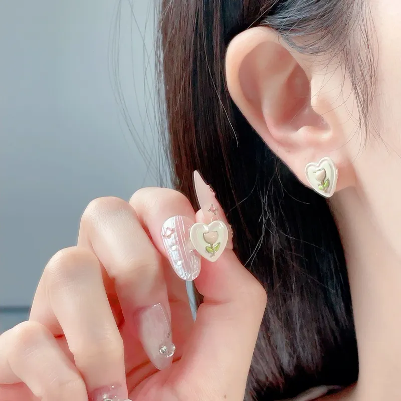 GIFT&CO S925 Silver Stud Earrings Women's-4