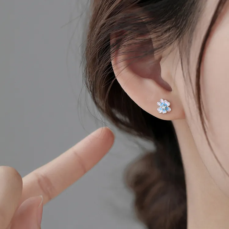 GIFT&CO S999 Fine Silver Stud Earrings Women's-1