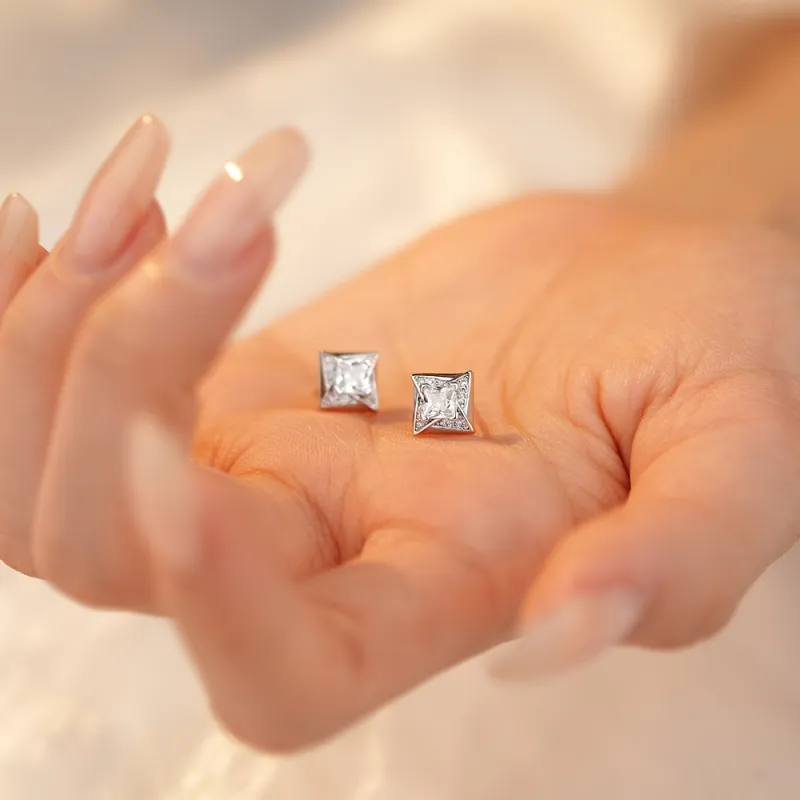 GIFT&CO S925 Silver Stud Earrings Women's-4