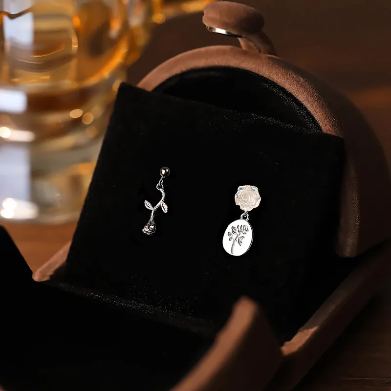 GIFT&CO S925 Silver Stud Earrings Women's-4