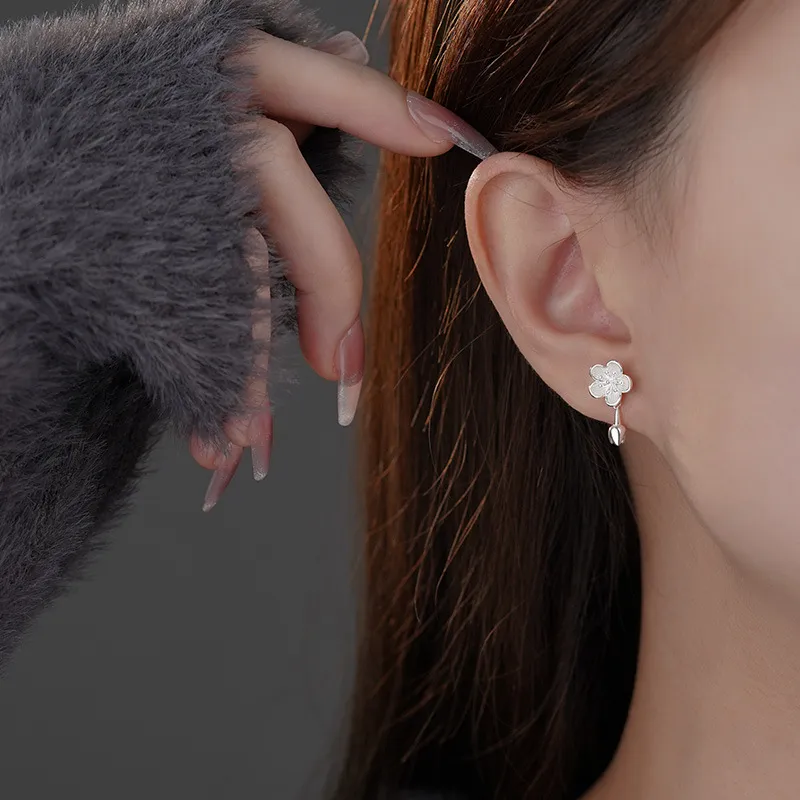 GIFT&CO 999 Fine Silver Stud Earrings Women's-1