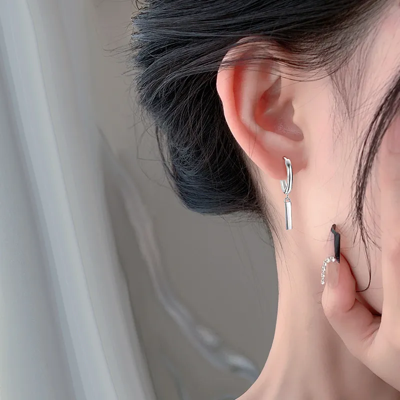GIFT&CO Sterling Silver Earrings Unisex-1