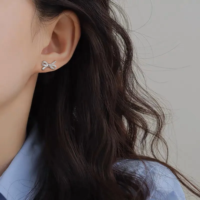 GIFT&CO 999 Fine Silver Stud Earrings Women's-1