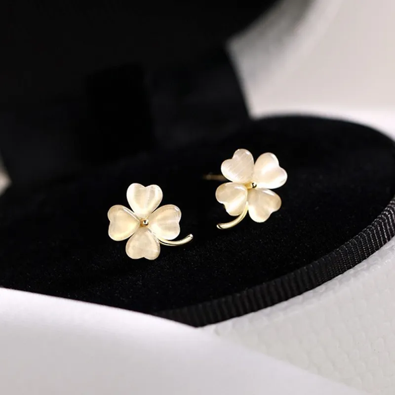 JIACUIYUN Glass Cat Eye Stud Earrings Women's-2