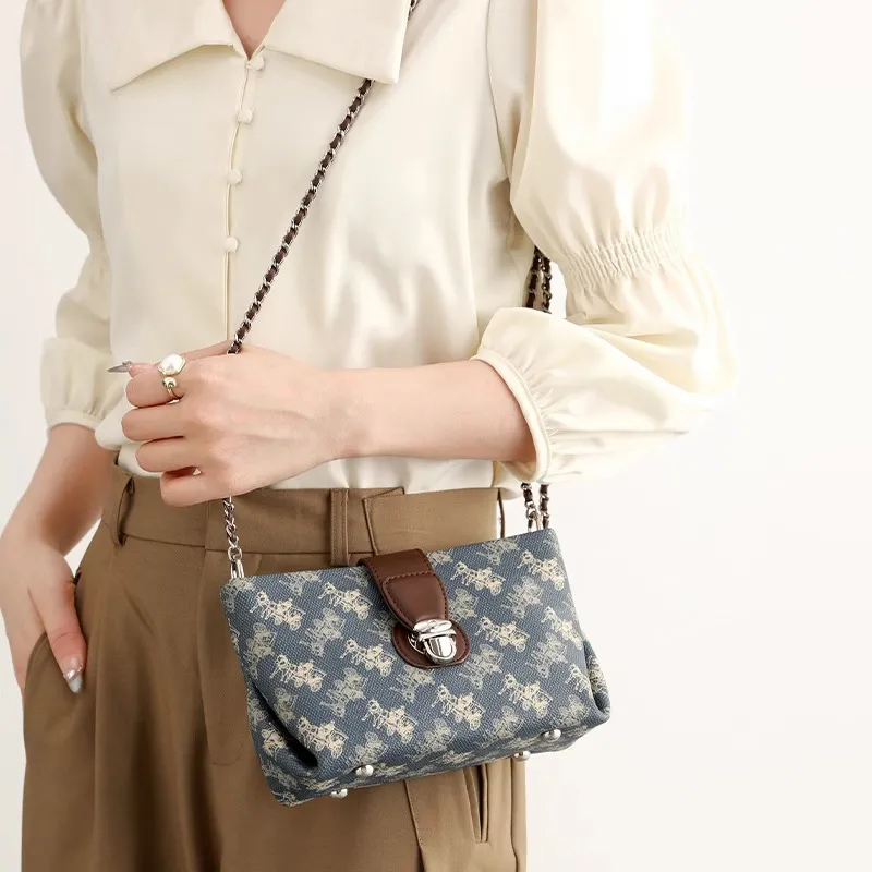 PESASRIE PVC Crossbody Bag, Shoulder Bag Regular Women's Blue-2