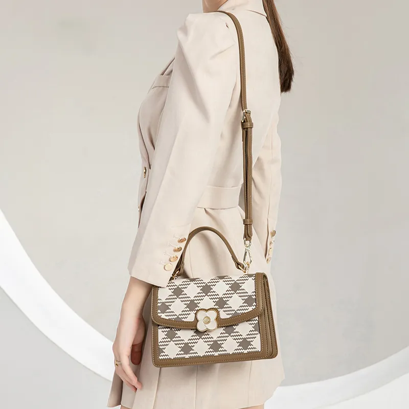 PESASRIE PVC Shoulder Bag, Crossbody Bag, Handbag Women's Plaid White-6