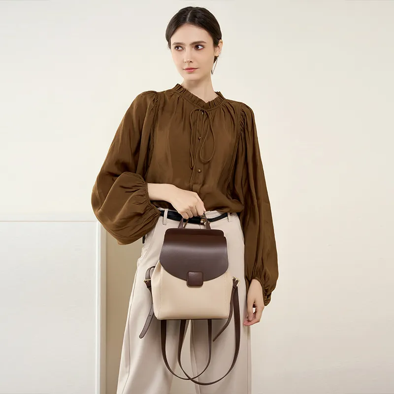 PESASRIE Cow Leather Backpack Regular Women's Beige & Brown-4