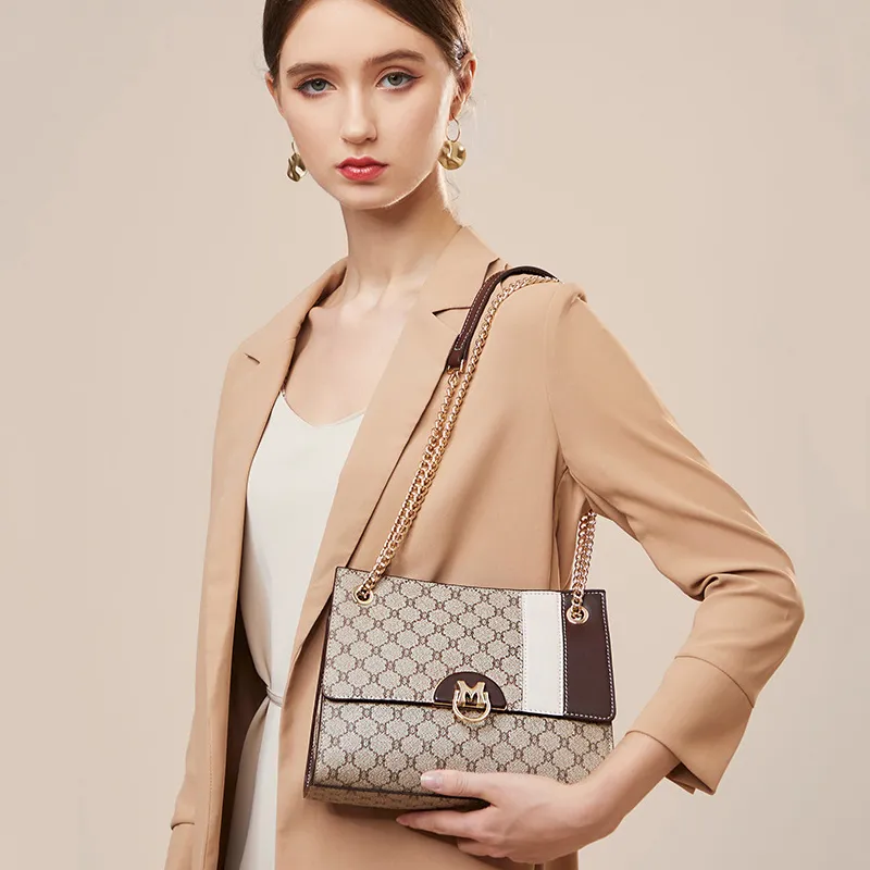 PESASRIE PVC One Shoulder Handbag Tote Women's Diamond Gray Coffee-5