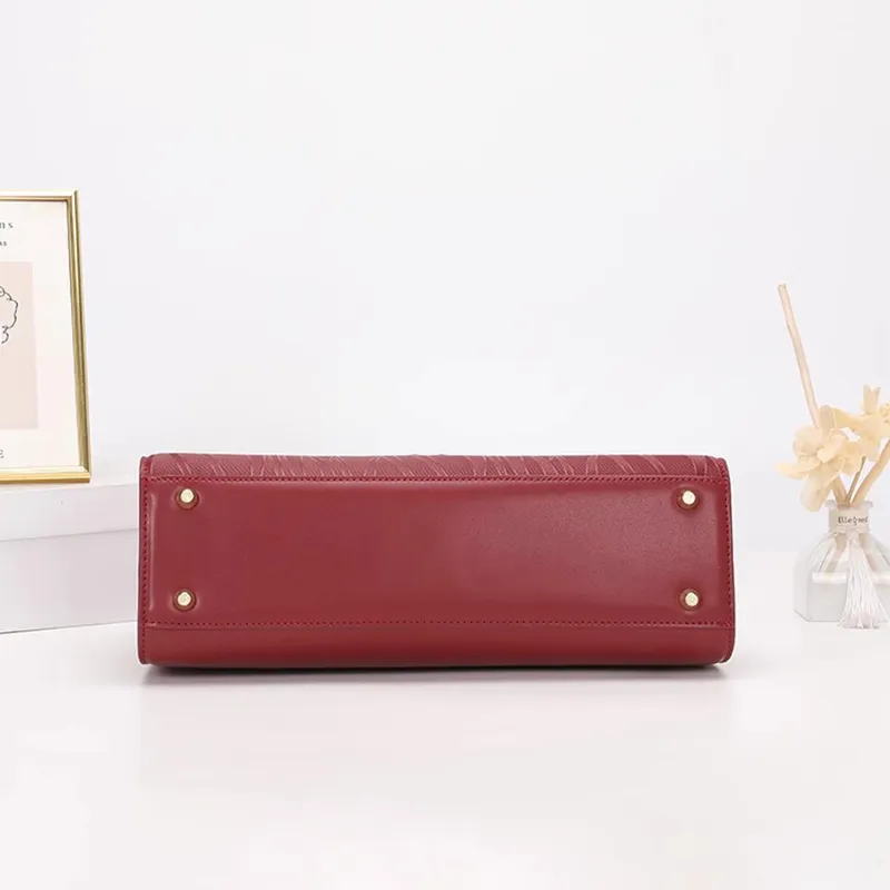 PESASRIE Microfiber Synthetic Leather Handbag Women's Burgundy-6