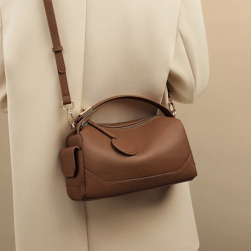 PESASRIE Cow Leather Handbag Shoulder Bag Crossbody Bag Women's Brown-5