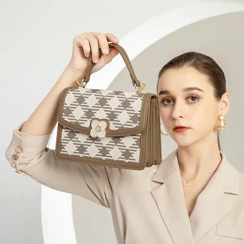 PESASRIE PVC Shoulder Bag, Crossbody Bag, Handbag Women's Plaid White-2