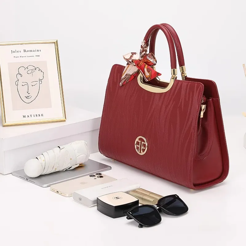 PESASRIE Microfiber Synthetic Leather Handbag Women's Burgundy-4