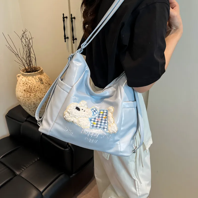 Champion Cub PU Shoulder Bag Regular Women's Multicolor-9