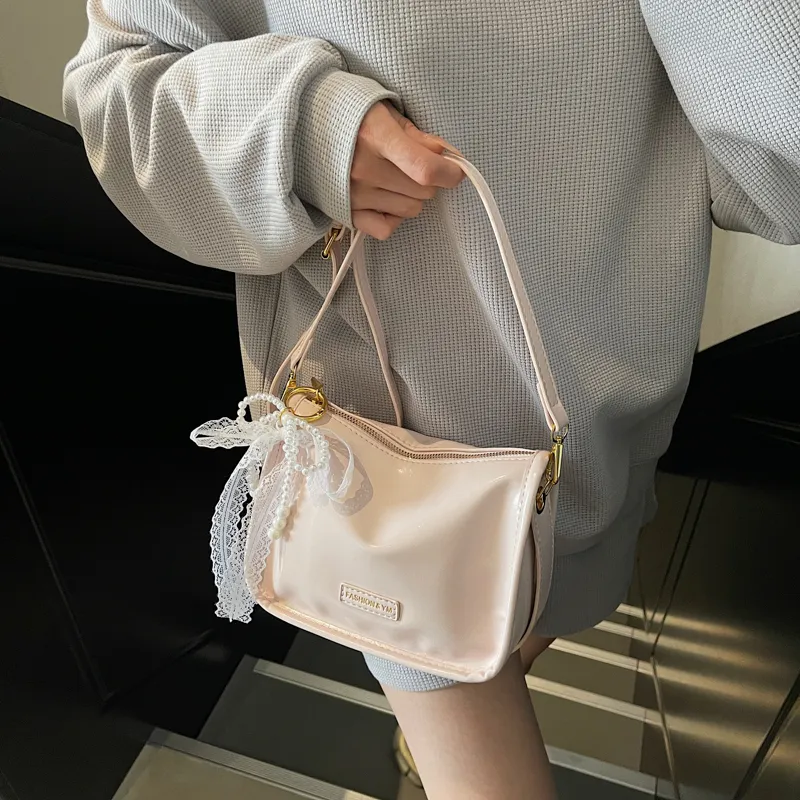 Champion Cub PU Shoulder Bag Regular Women's Multicolor-13