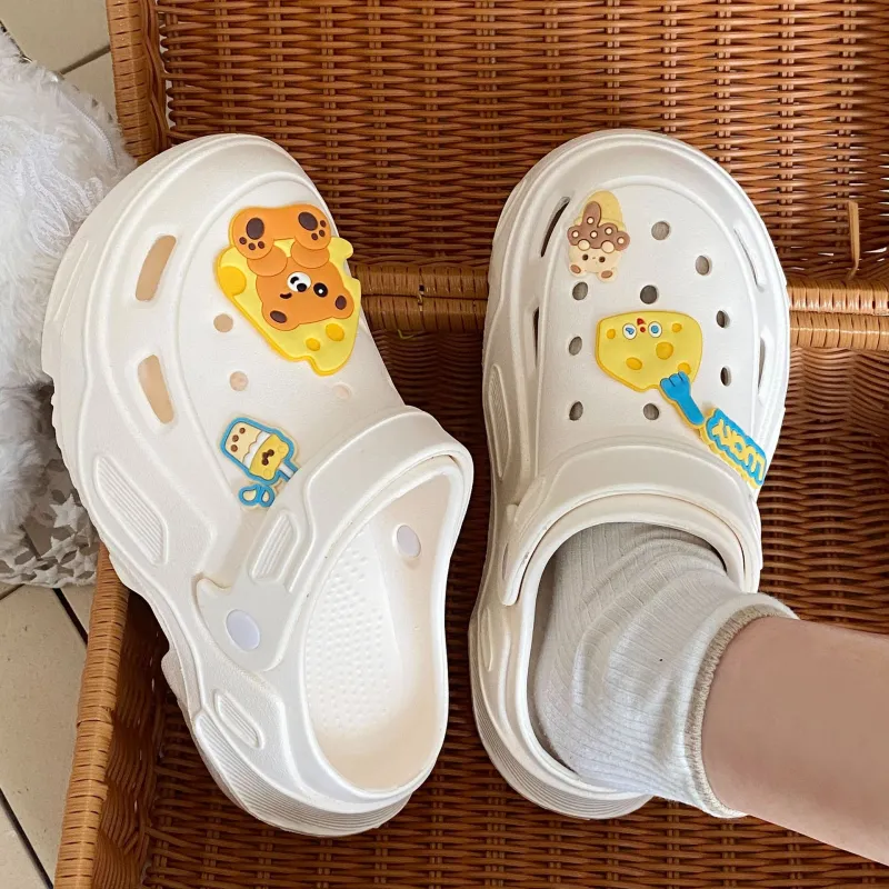Toureba Slippers / Home Slippers-2