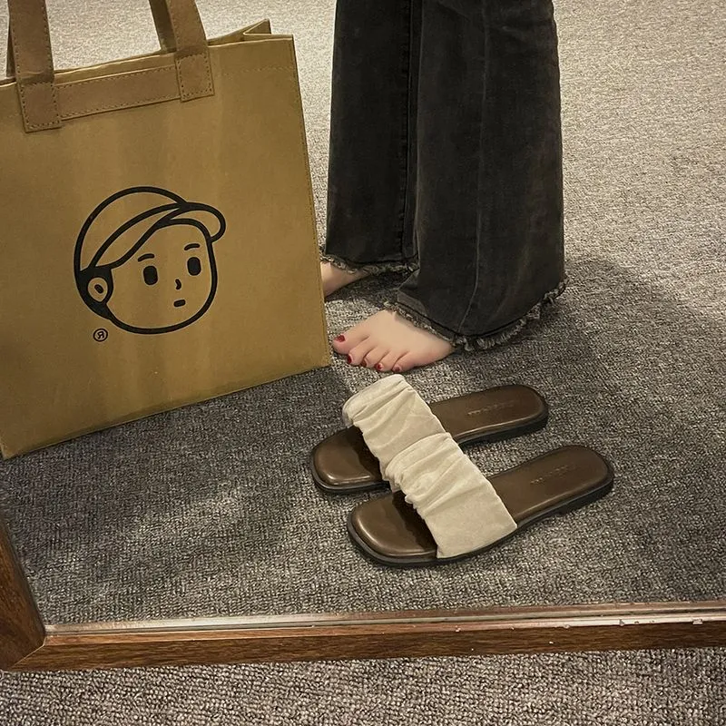 Qiao Anju Slippers Brown, Black Ecru-13