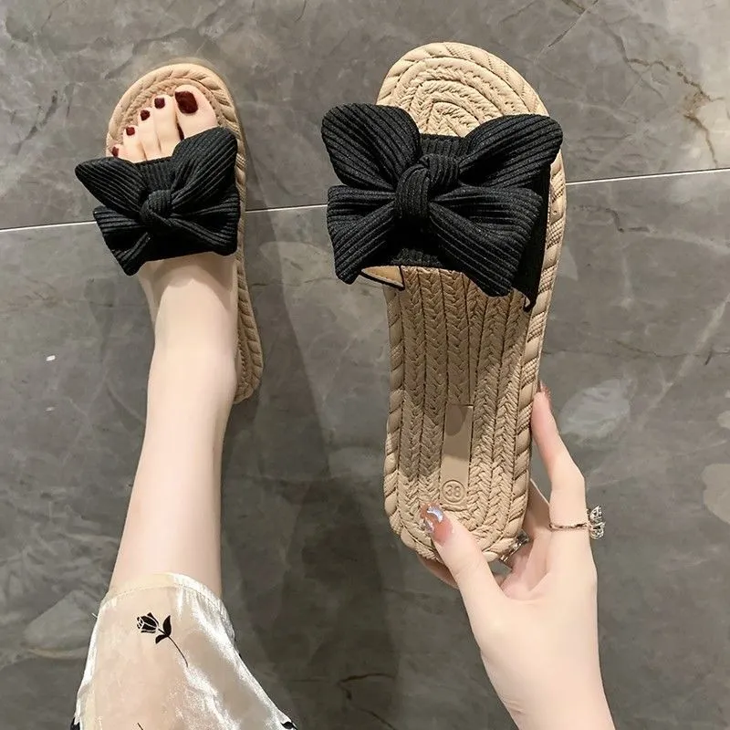 Qiao Anju Slippers / Home Slippers-1