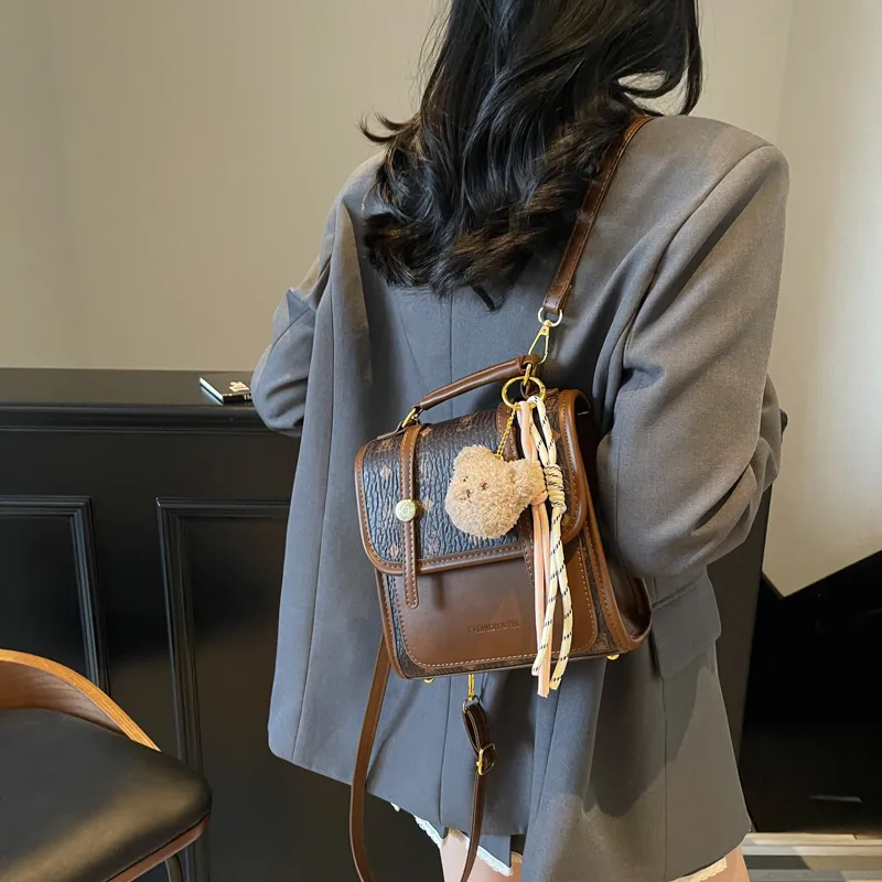 Yi Brigade PU Backpack Regular Women's Black/Ecru/Pink/Coffee-13