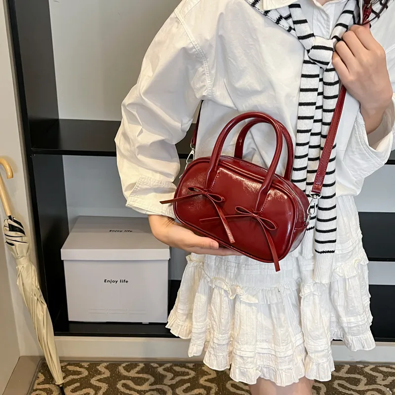 Yi Brigade PU Handbag Regular Women's White/Silver/Black/Red/Coffee/Brown-10